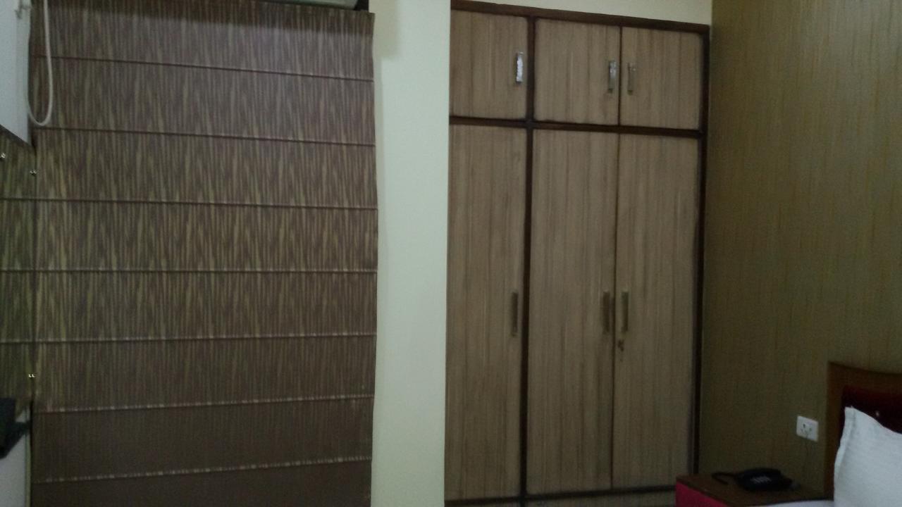 نيودلهي Hotel Royal International المظهر الخارجي الصورة